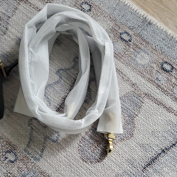 Tory Burch Robinson Plaid Boston Satchel Bag Purse with Crossbody Strap - Picture 2 of 16